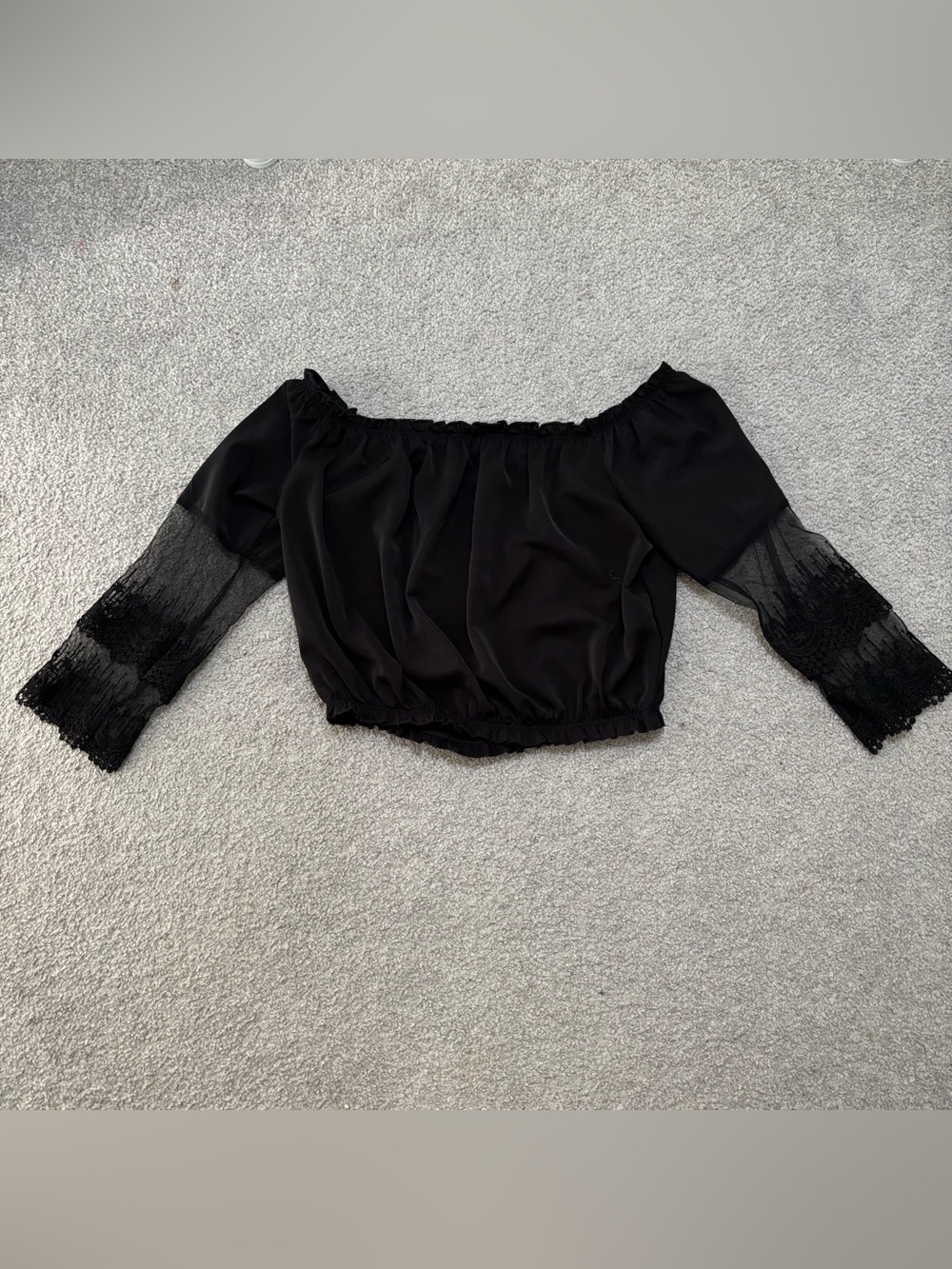SHEIN Off-Shoulder Black Cropped Blouse with Sheer Lace Sleeves